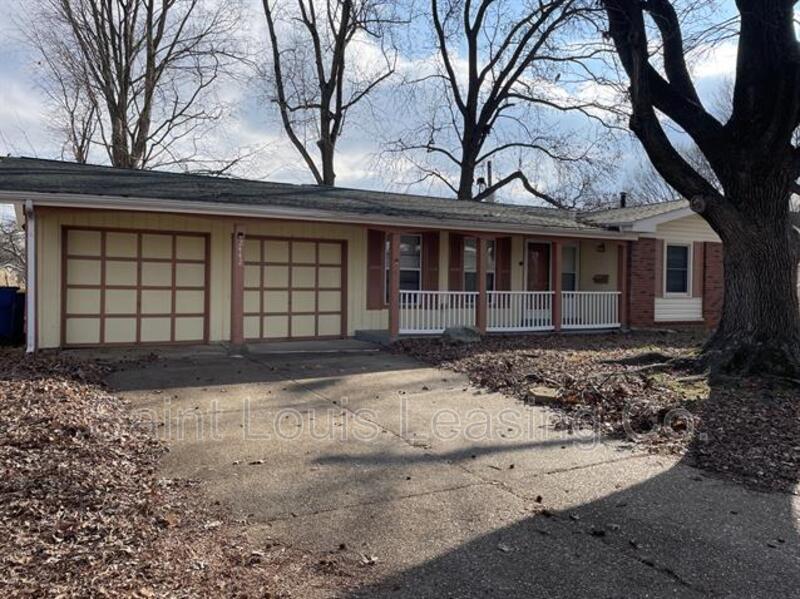 Primary Photo - 2442 Rhapsody Ln