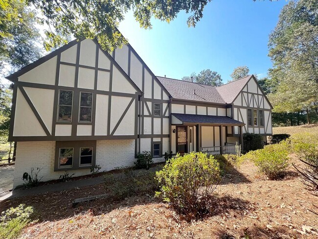 Building Photo - 12 Ginger Ln