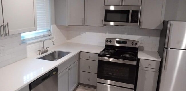 Interior Photo - Shawnee Apartments