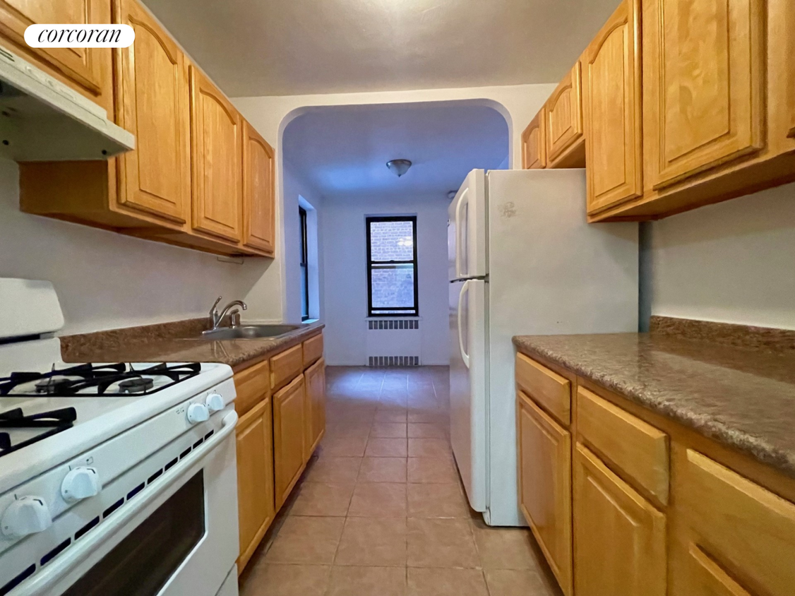 108-50 71st Ave Unit 3A, Queens, NY 11375 - Room for Rent in Queens, NY ...