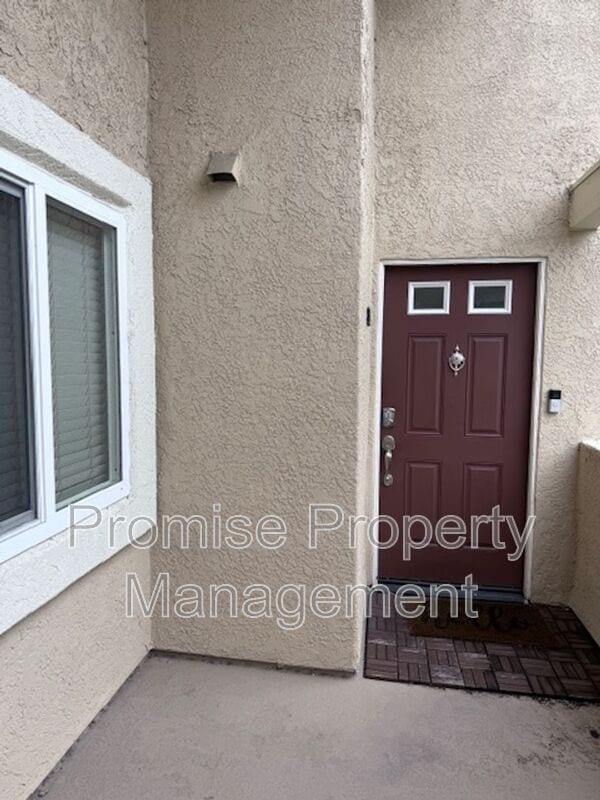 Building Photo - 106 Sea Cliff Way