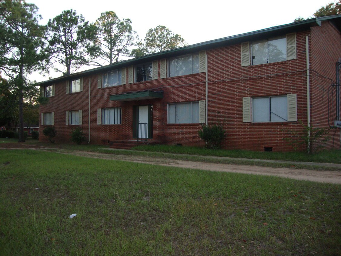 Primary Photo - 801 Holloway Ave