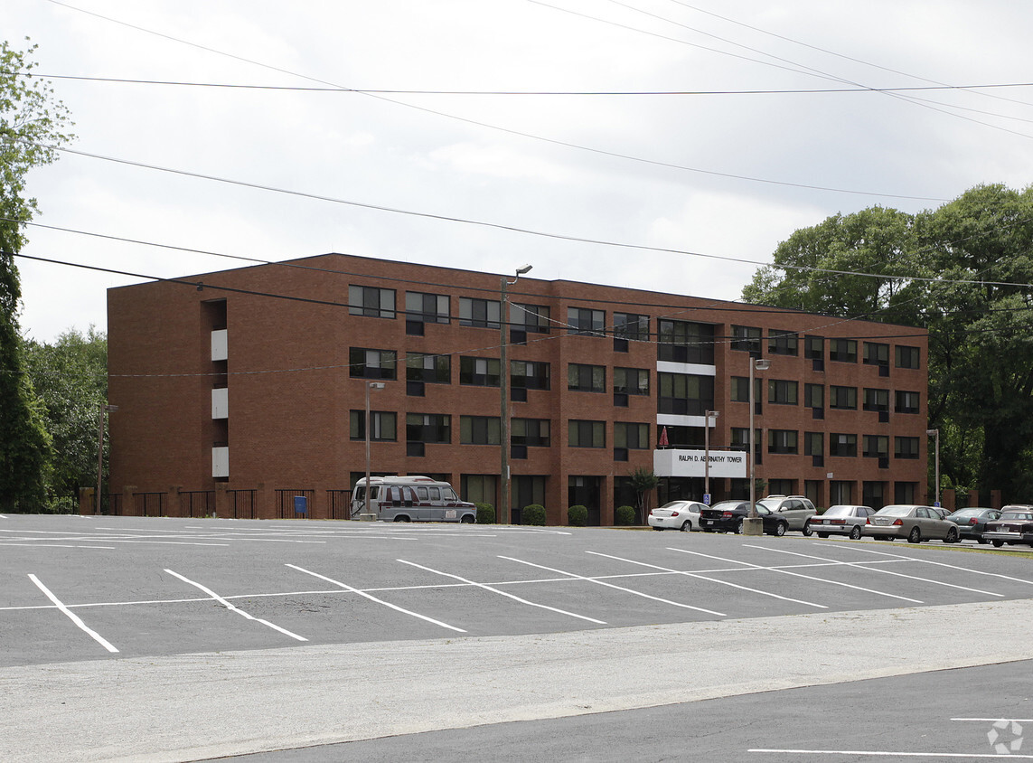 Building Photo - Abernathy Towers