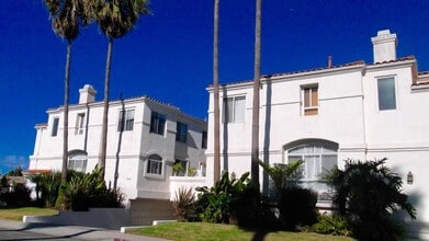 Building Photo - 1629 E Palm Ave
