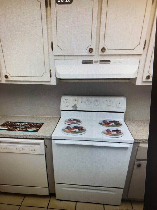 kitchen - 6625 W 4th Ave