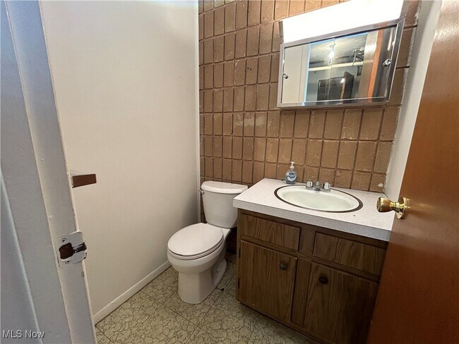 Foto del edificio - 4173 Vira Rd