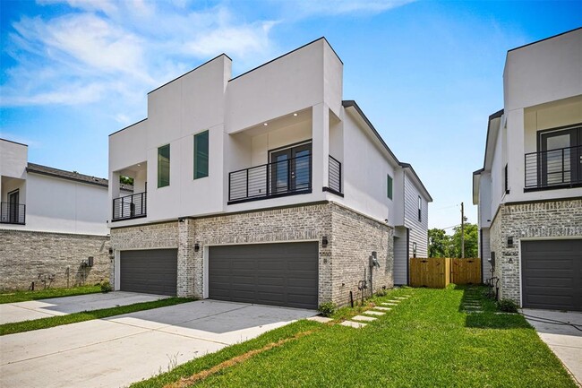 Foto del edificio - 5510 Pershing St