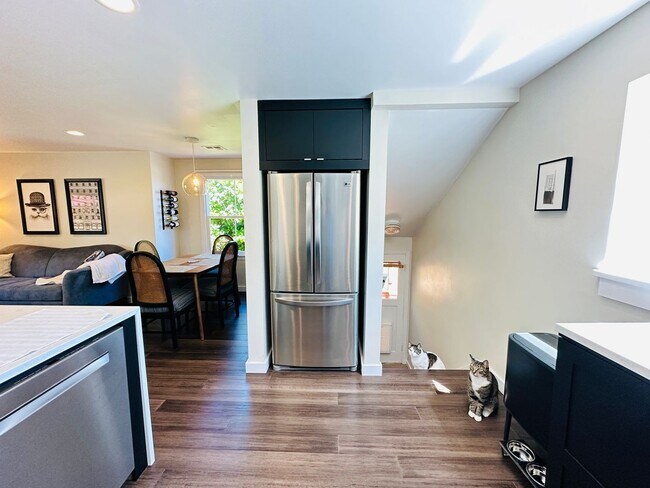 Building Photo - Magnolia - 3 Bed / 2 Bath Home -