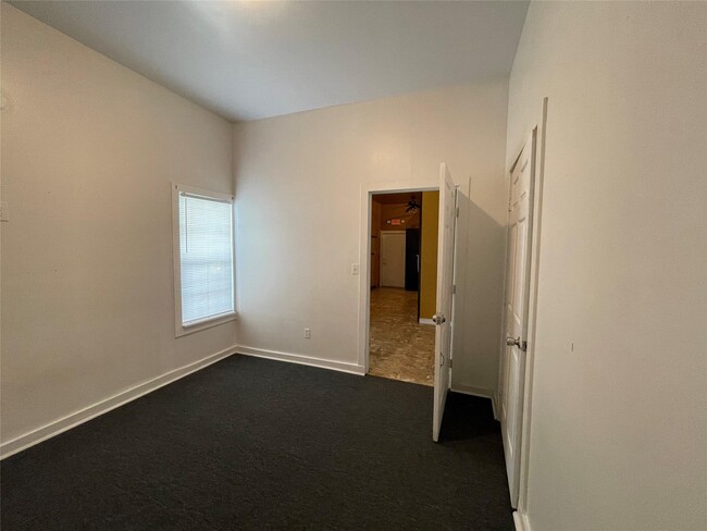 2nd View To 1st Bedroom - 20892 Cochran Rd