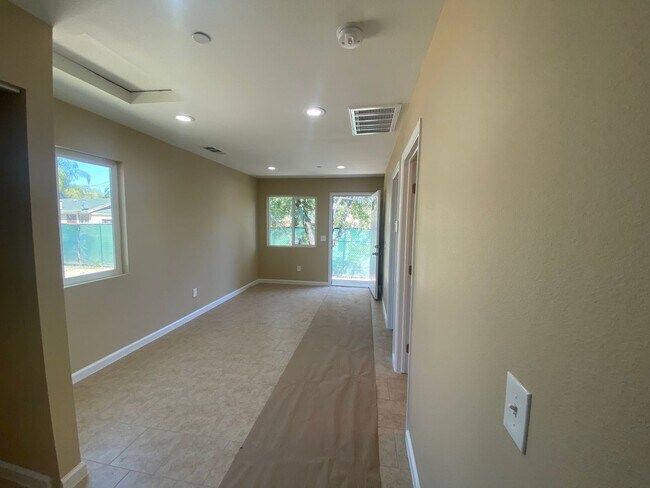 Building Photo - 547 N. CABRERA AVE.