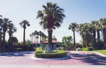 Primary Photo - 701 N Los Felices Cir W