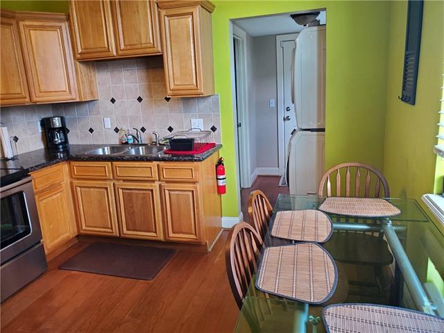 Foto del edificio - 738 S Salcedo St