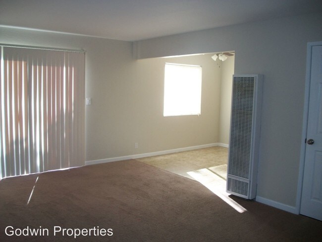 Building Photo - 2525 Grove Way