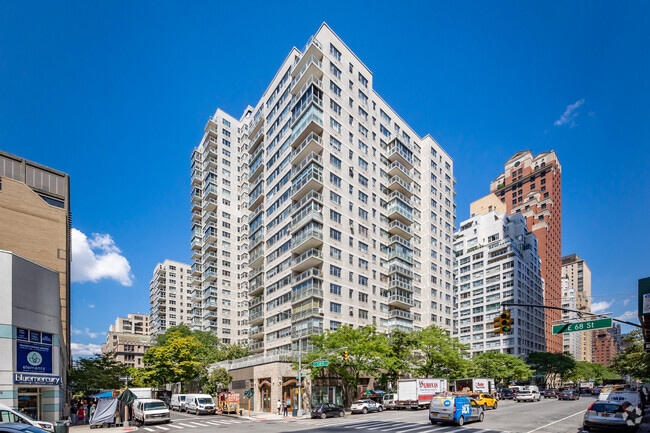 Imperial House Apartments