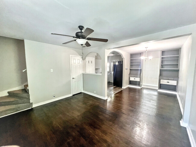 Building Photo - 4410 Atoka St