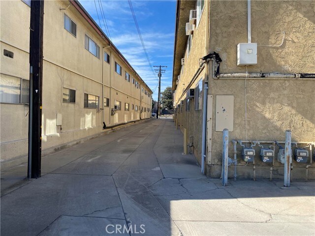 Foto del edificio - 600 N Nicholson Ave