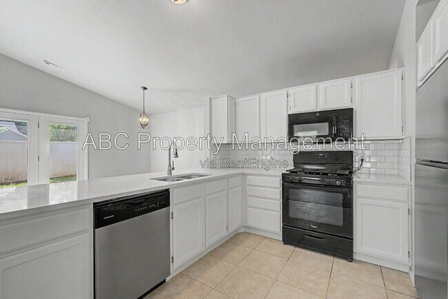Photo - 3345 West Essex Drive House