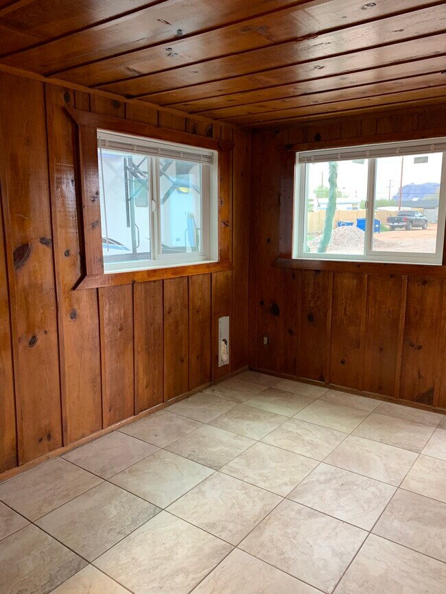 Foto del edificio - 270 N Ocotillo Dr