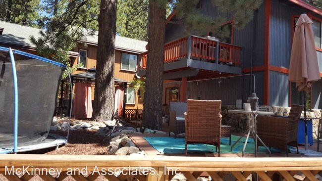 Foto del edificio - 3 br, 2 bath House - 897 Tahoe Keys Blvd.