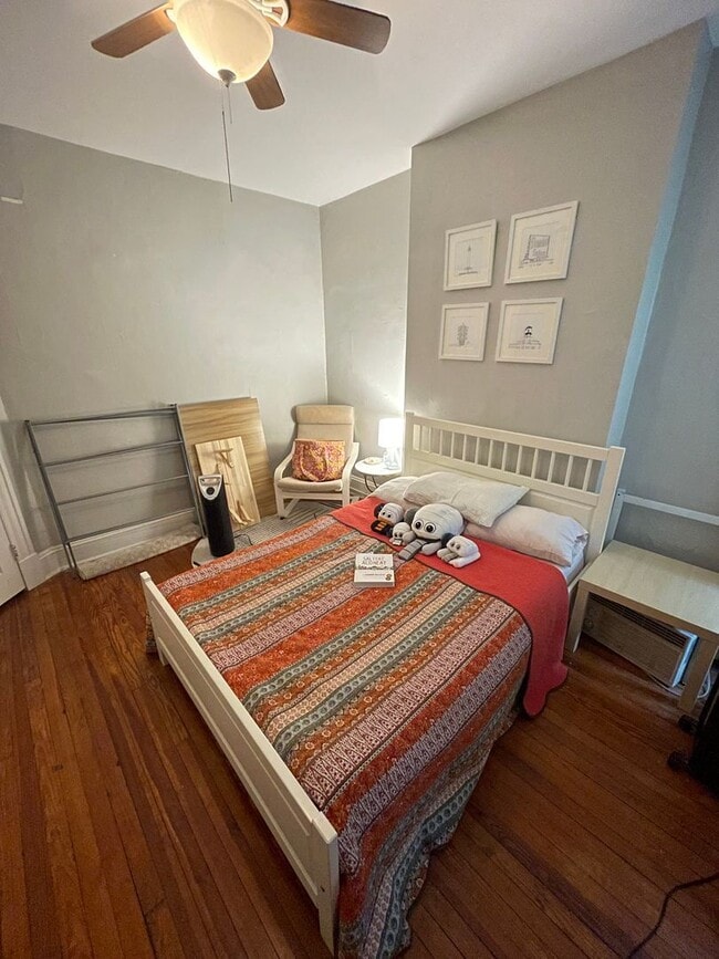 Building Photo - 3006 Guilford Ave