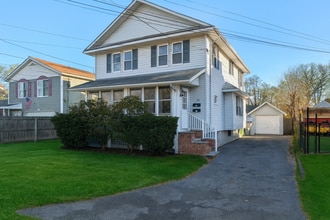 Building Photo - 197 Rockledge Ave