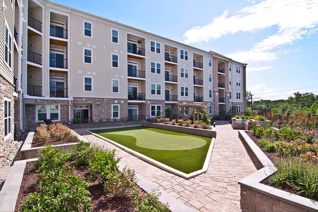 Practice your short game at Kensington Place! - Kensington Place Apartments