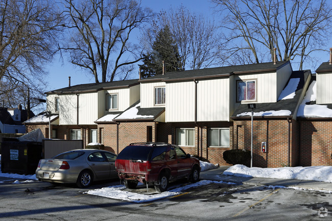 Foto del edificio - Douglas Square Apartments II