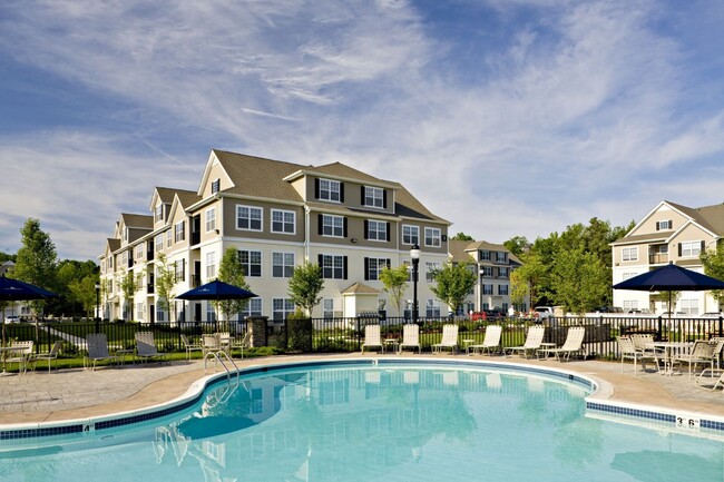 The Cascades at Tinton Falls Apartments - Tinton Falls, NJ | Apartments.com