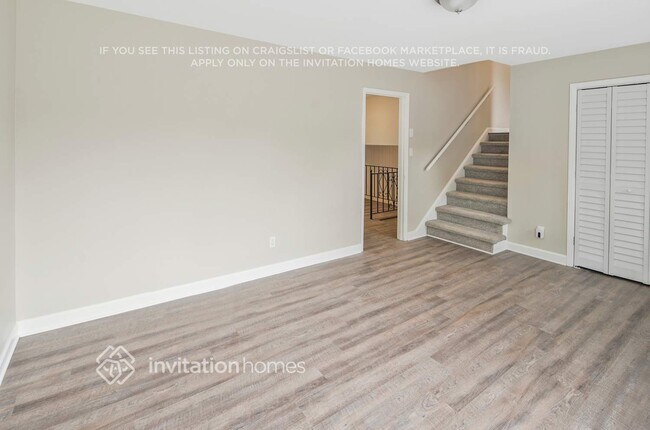 Building Photo - 6301 Old Coach Rd