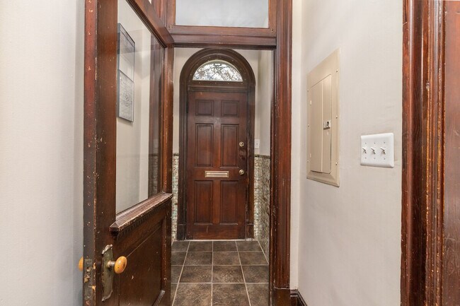 Foto del edificio - 1308 Potomac Ave SE
