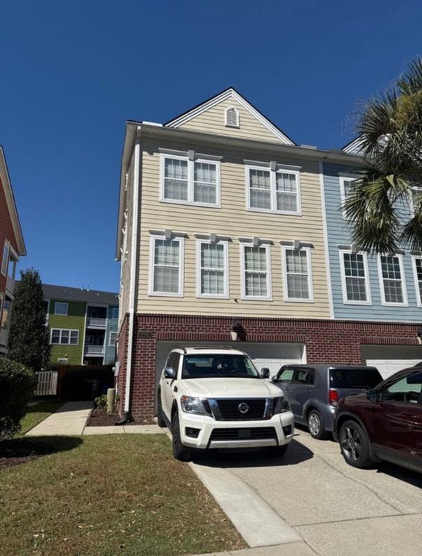 Building Photo - 9104 Parlor Dr