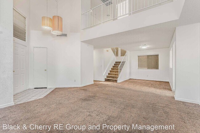 Foto del edificio - 4 br, 2.5 bath House - 7951 Cadenza Lane