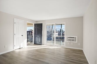 Building Photo - 2418 Pattison Ave