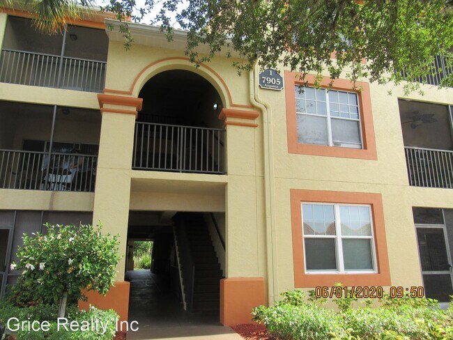 Building Photo - 2 br, 1 bath House - 7905 Preserve Cir. #134