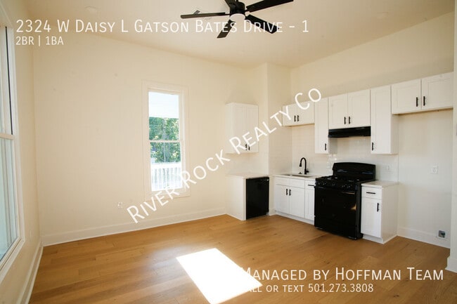 Building Photo - 2324 W Daisy L Gatson Bates Dr