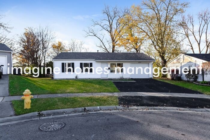 Primary Photo - 10797 Cragview Ct