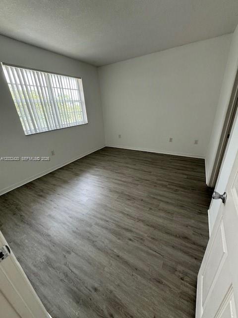 Foto del edificio - 140 SW 117th Ave
