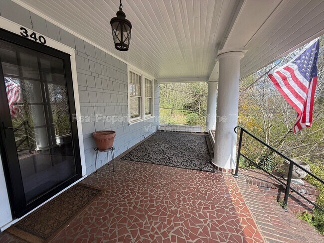 Foto del edificio - 340 W End Blvd