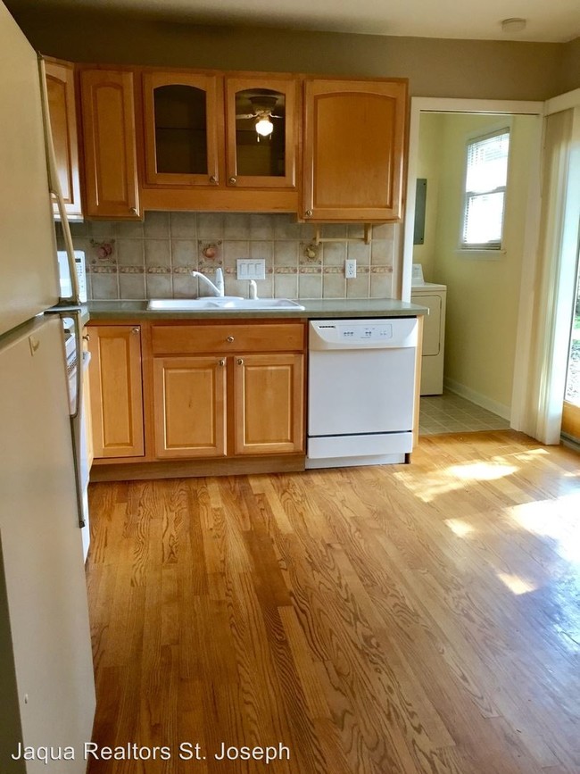 Foto del edificio - 1162 Maiden Ln
