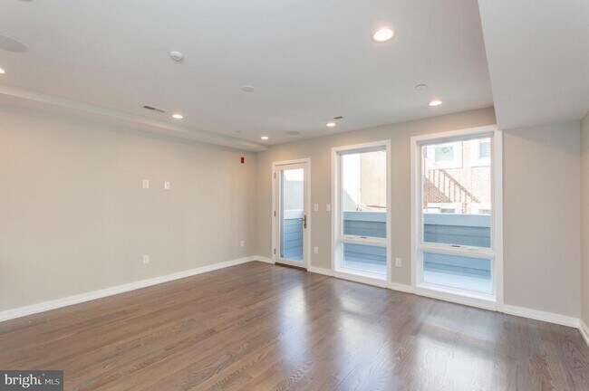 Foto del edificio - 1703 Bainbridge St