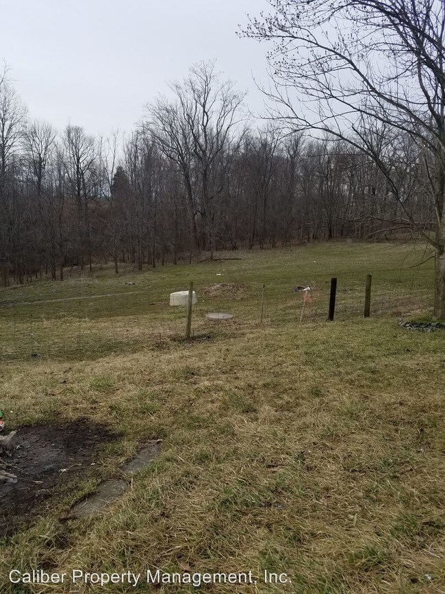 Building Photo - 5140 S Beaver Rd