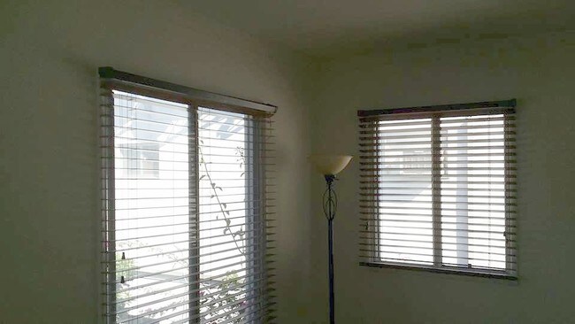 Living Room - 1026 14th St