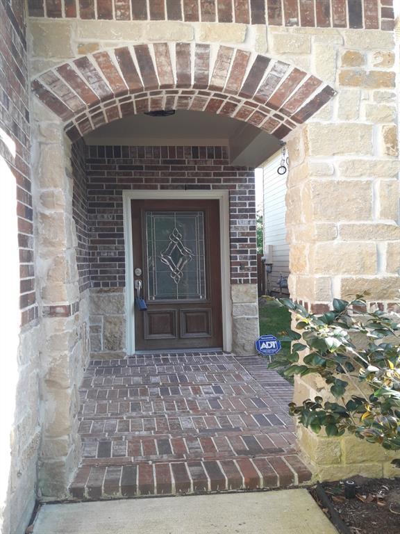 Foto del edificio - 14546 Bergenia Dr