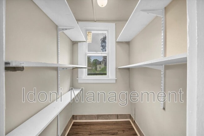 Building Photo - 128 Sisson Street