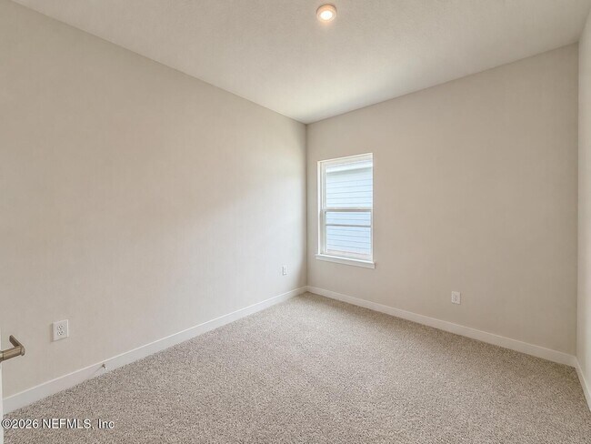 Foto del edificio - 484 Foal Ridge Dr