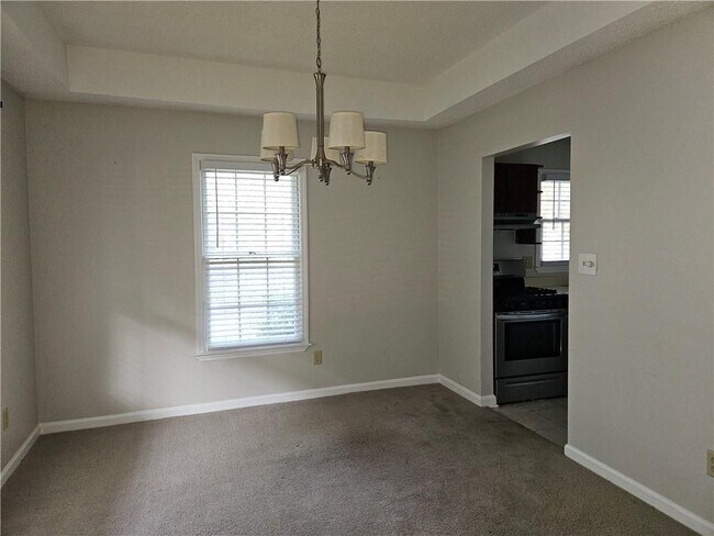 Foto del edificio - 4813 Hairston Pl