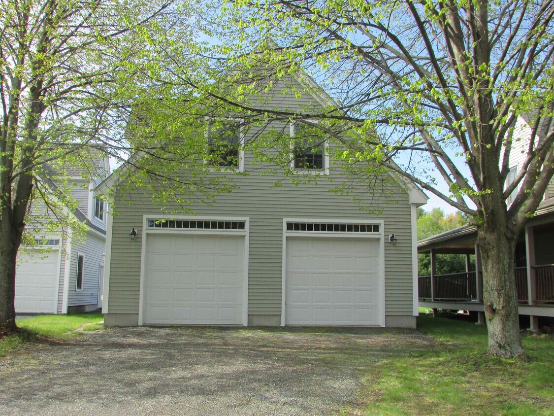 Primary Photo - 36 Caleb Dyer Ln