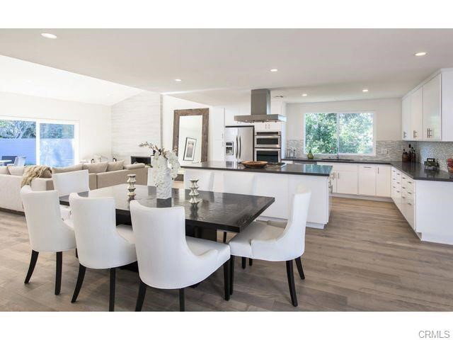 Foto del edificio - 15672 Castlewoods Dr