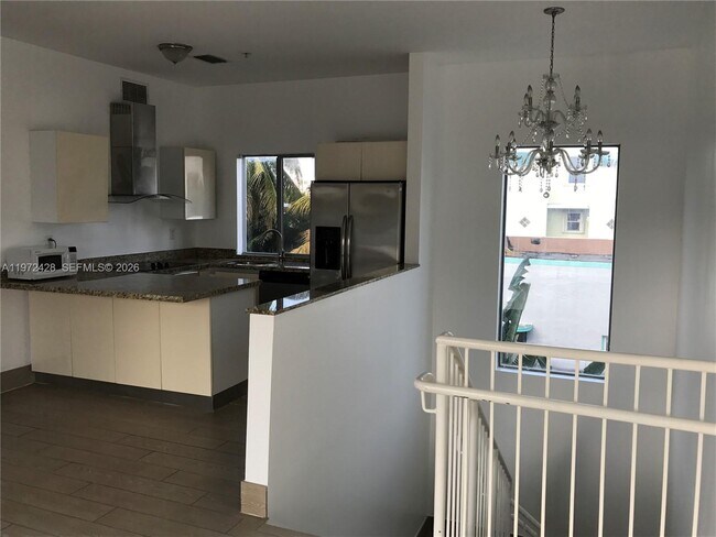 Foto del edificio - 1600 Euclid Ave