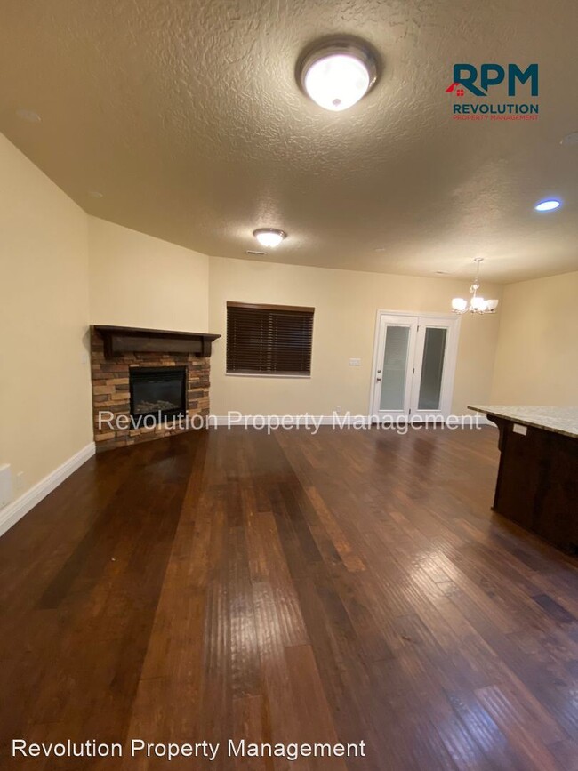 Foto del edificio - 3 br, 2.5 bath House - 5378 N Aspen Meadow...